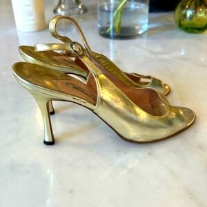 Manolo Blahnik Gold Heels